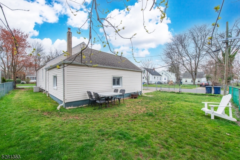 Berdines Corner - Residential