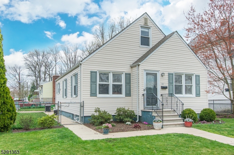 Berdines Corner - Residential