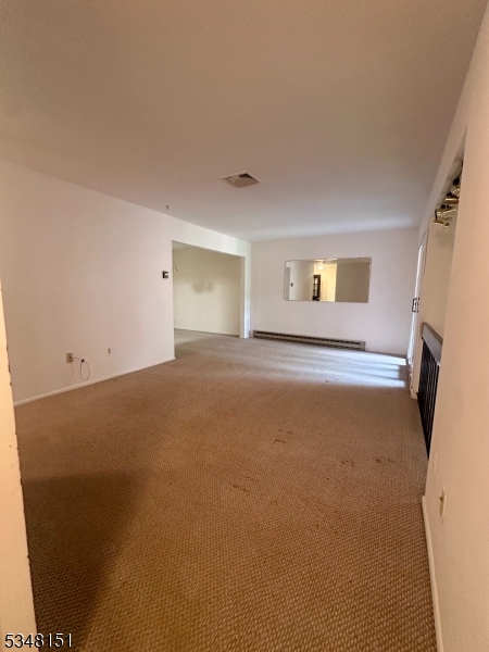 Clinton Twp., New Jersey 08801, United States, 1 Bedroom Bedrooms, ,1 BathroomBathrooms,Residential,Pending,100811
