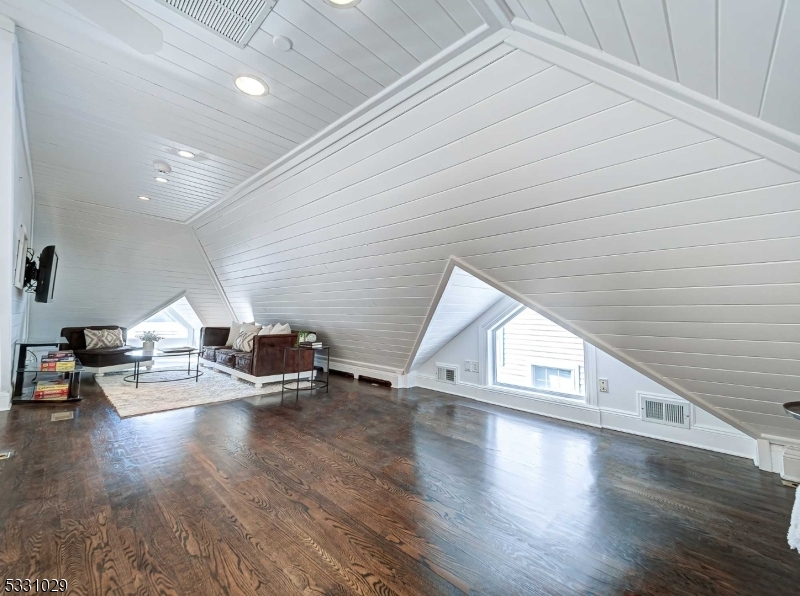 Silver Beach - Residential