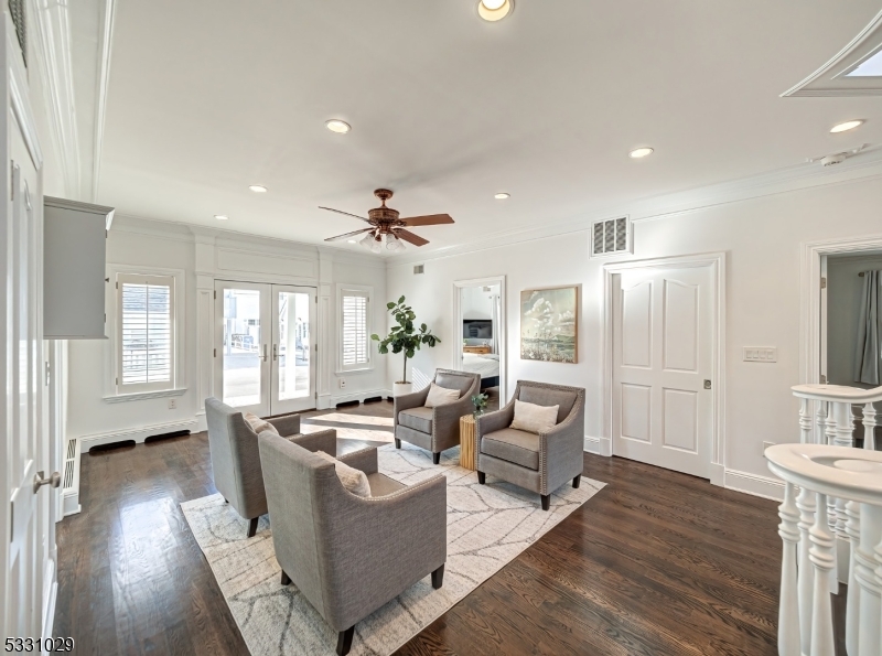 Silver Beach - Residential