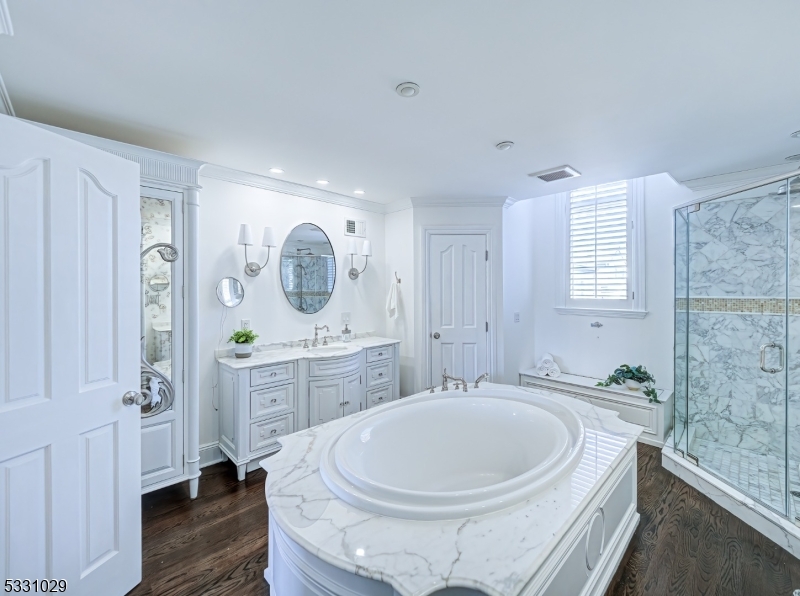 Silver Beach - Residential