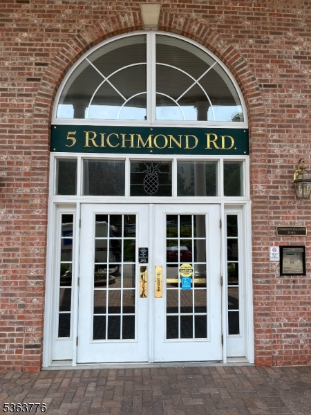 Bald Eagle - Residential