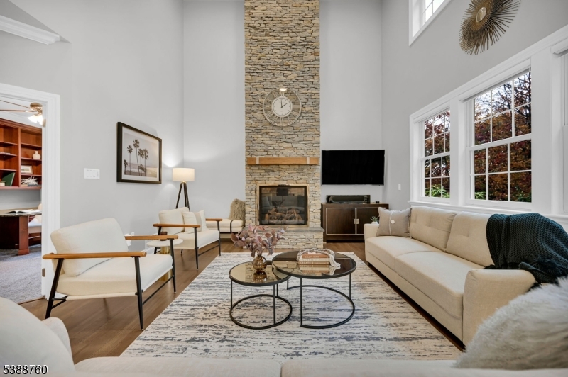 Reservoir Ridge - Residential