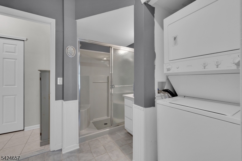 Fox Hills - Residential