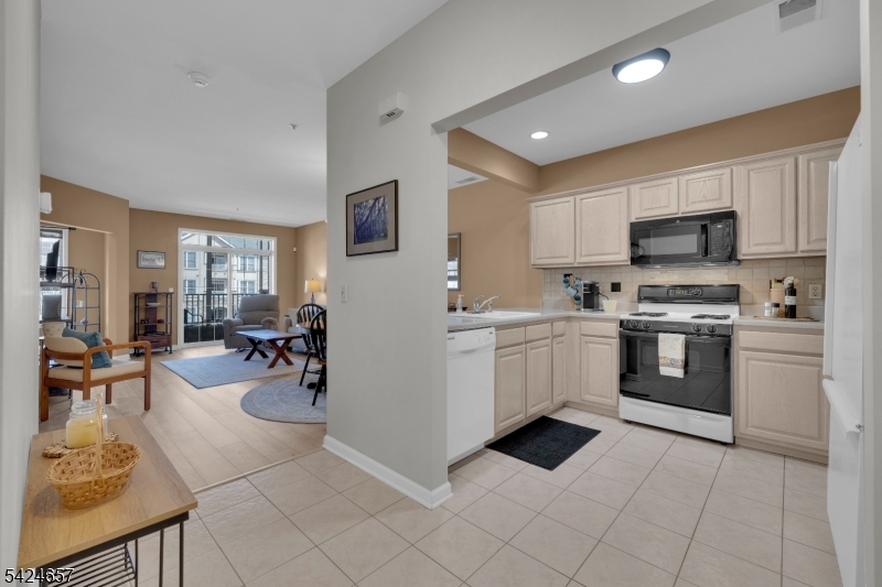 Fox Hills - Residential