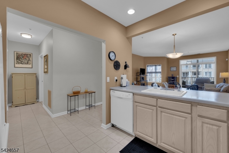 Fox Hills - Residential