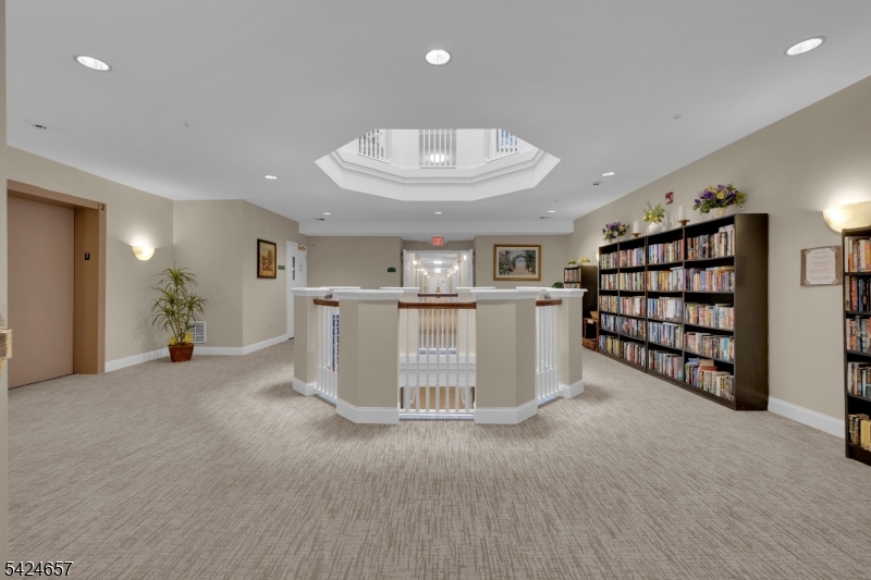 Fox Hills - Residential