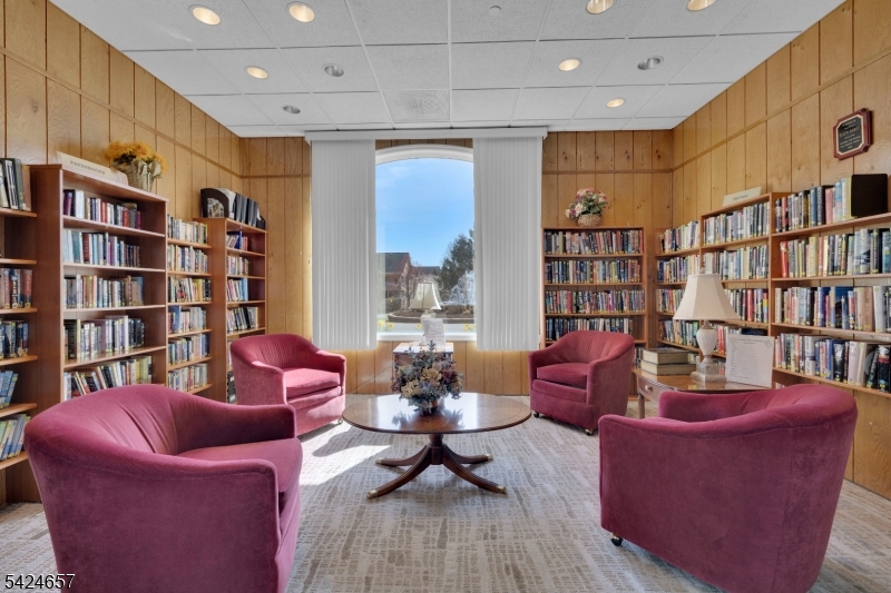 Fox Hills - Residential