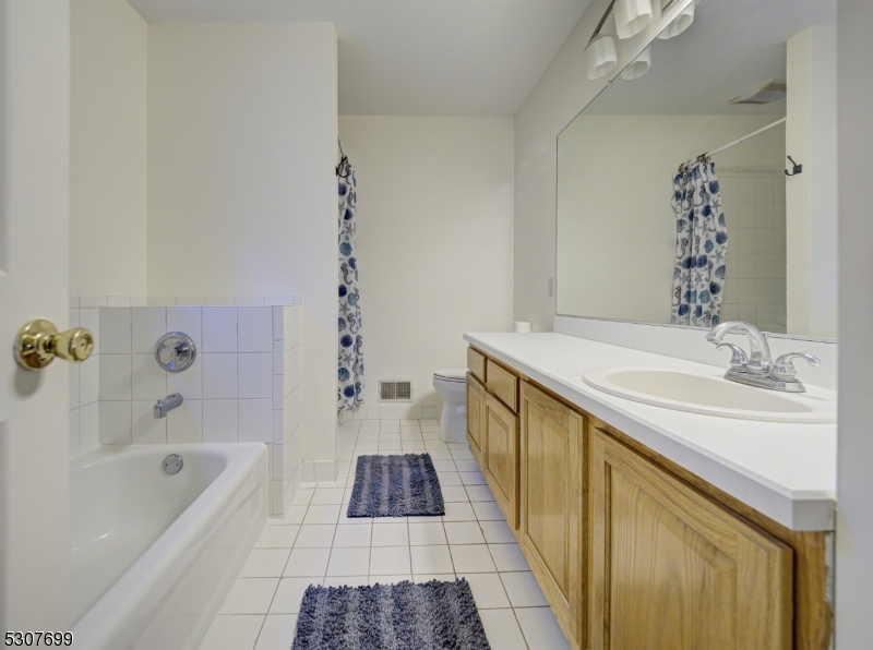 Alton Place - Residential