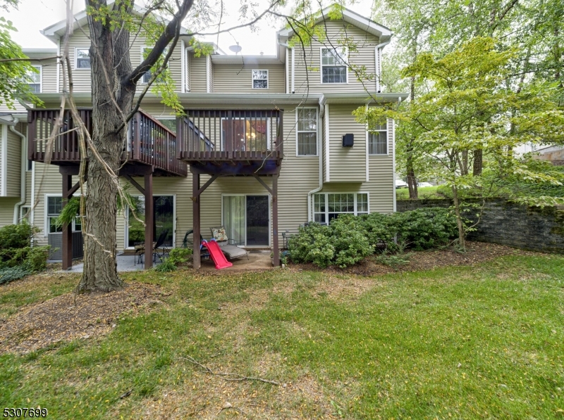 Alton Place - Residential