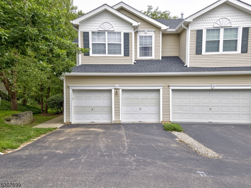 Alton Place - Residential