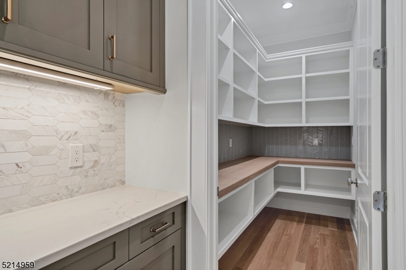 Linden Lane - Residential