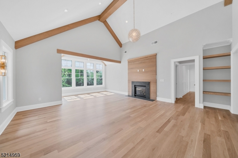 Linden Lane - Residential