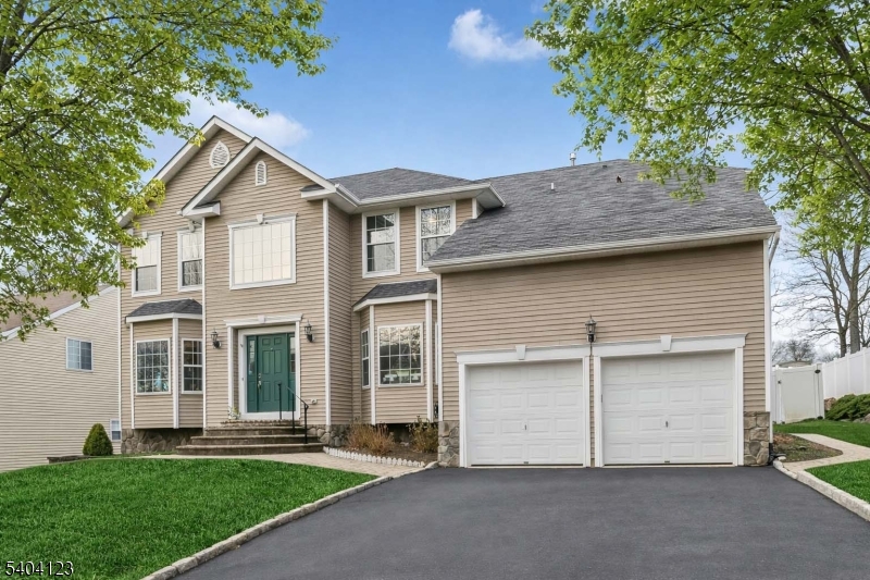 THE PEAKS - Residential