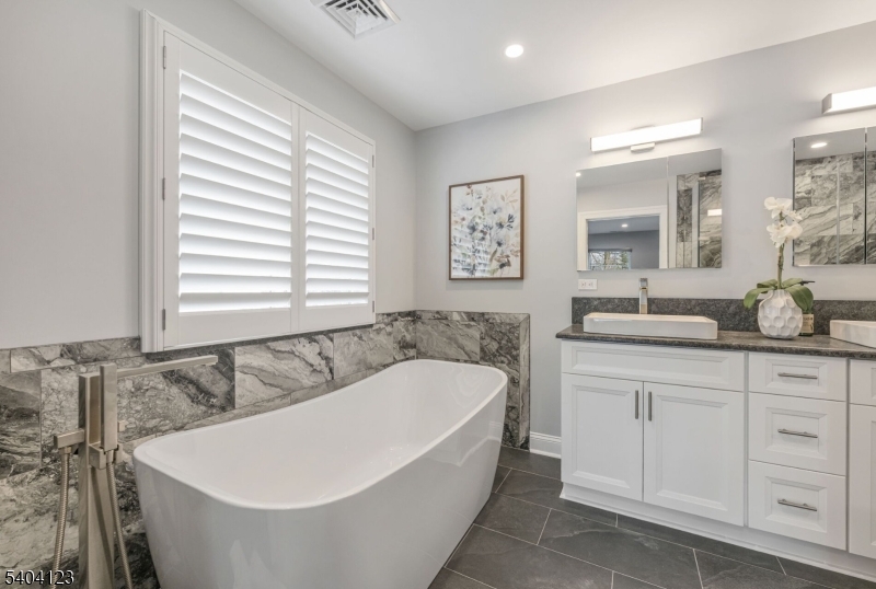 THE PEAKS - Residential