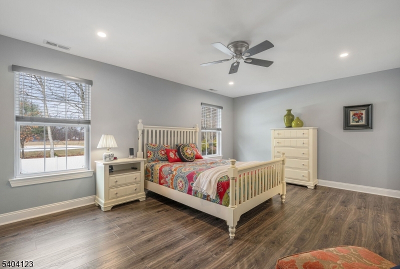 THE PEAKS - Residential