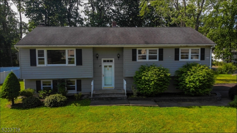 38 Lord Stirling Dr, Parsippany-Troy Hills Twp., NJ 07054 - MLS#: 3846232