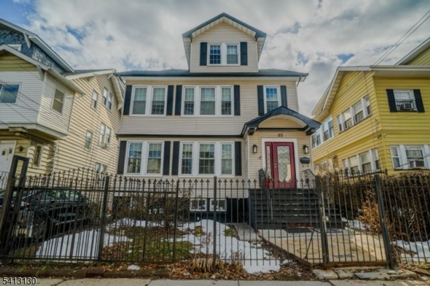 Spacious 2nd-floor rental located in the desirable Weequahic section of Newark, just minutes from the beautiful Weequahic Park. This well-maintained unit offers comfortable living with a functional layout and the convenience of washer and dryer hookups right in the unit.Enjoy natural light, generous room sizes, and easy access to local transportation, shopping, and major roadways. On-street parking only.A great opportunity to live near one of the area's most scenic parks while staying close to everything Newark has to offer.