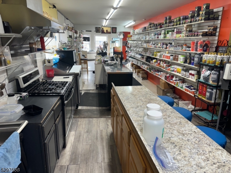 Roselle Boro, New Jersey 07203, United States, ,Commercial,Active,53515