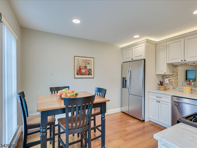 Governors Pointe 2 - Residential