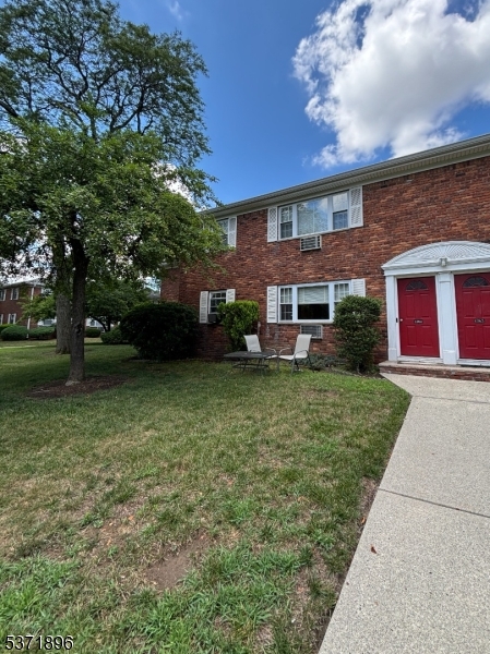 Manchester village II - Residential