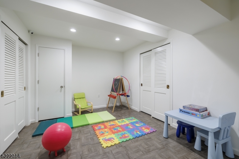 Deerfield - Residential