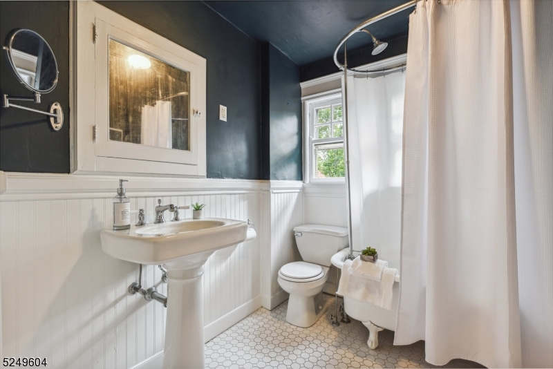 West Montrose - Residential