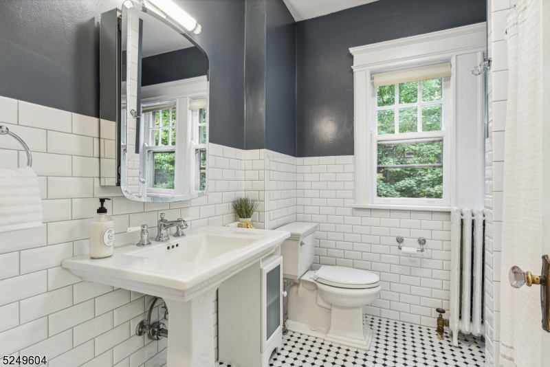 West Montrose - Residential