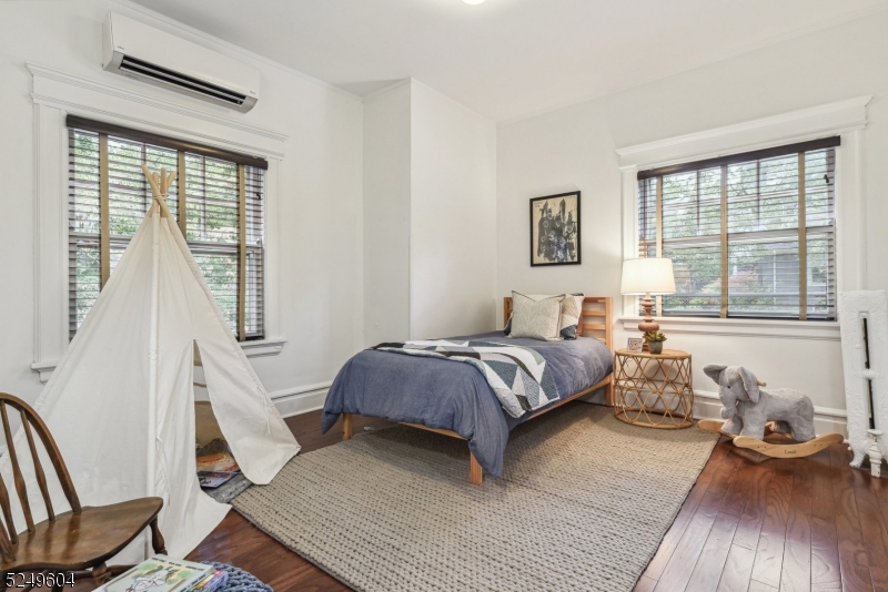 West Montrose - Residential