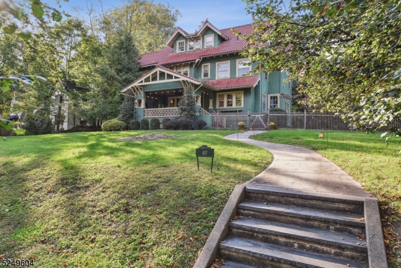 West Montrose - Residential