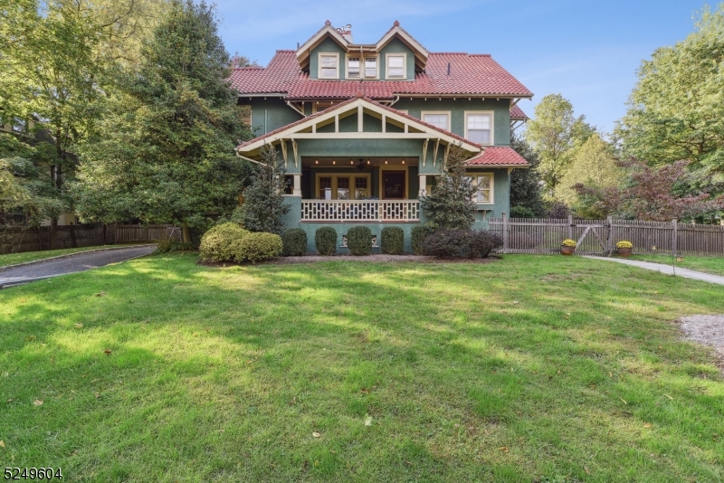 West Montrose - Residential