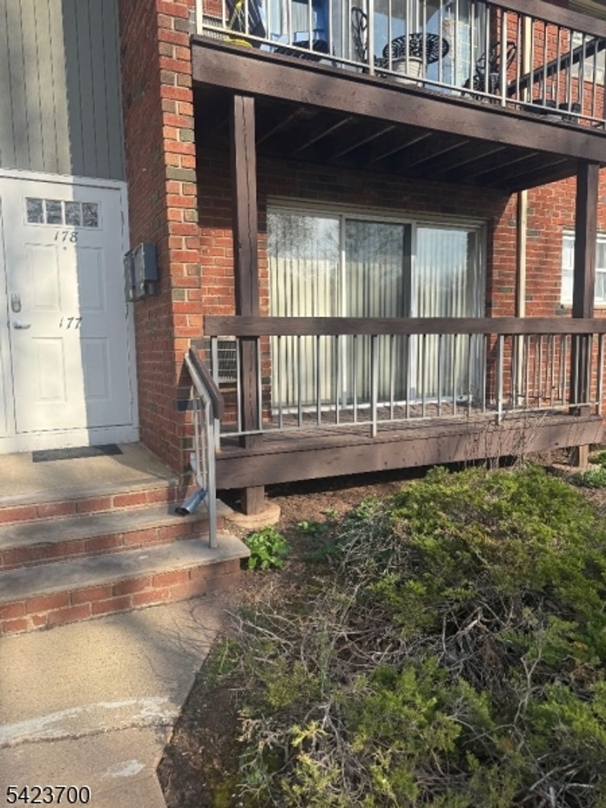 This spacious 1 BR unit is in great condition, freshly painted featuring gleaming hardwood floors,  The LR, DR and kitchen present an open floor plan, the LR has sliders to a deck; bright, clean kitchen and bath, lots of closet spade.  The association offers swimming pool, tennis courts and playgrounds;  Heat, water, sewer, trash and snow removal are included in the association fee. Community coin operating washer & dryer in basement in building #521; storage in basement #515.
