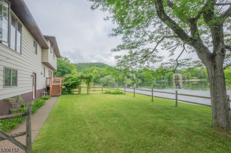 Vernon Valley Lake - Residential