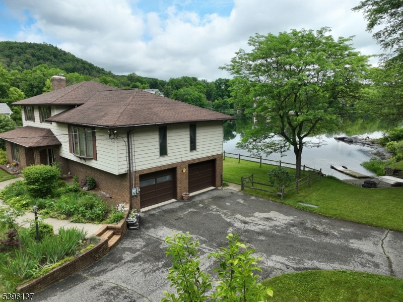 Vernon Valley Lake - Residential