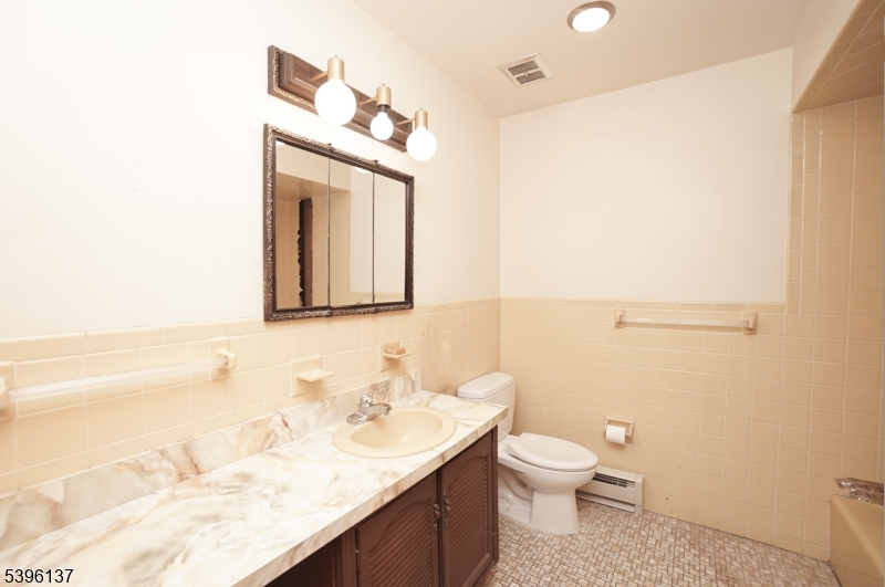 Vernon Valley Lake - Residential