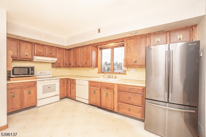 Vernon Valley Lake - Residential