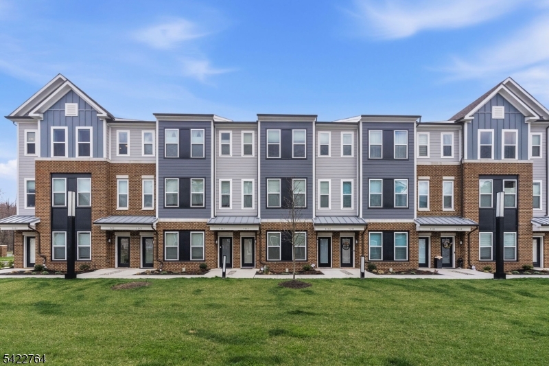 Townhomes at Vermella - Residential