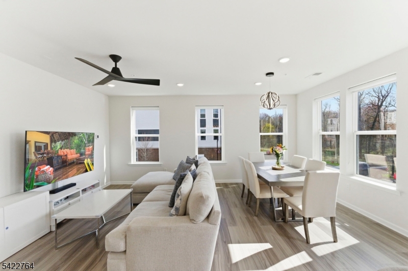 Townhomes at Vermella - Residential