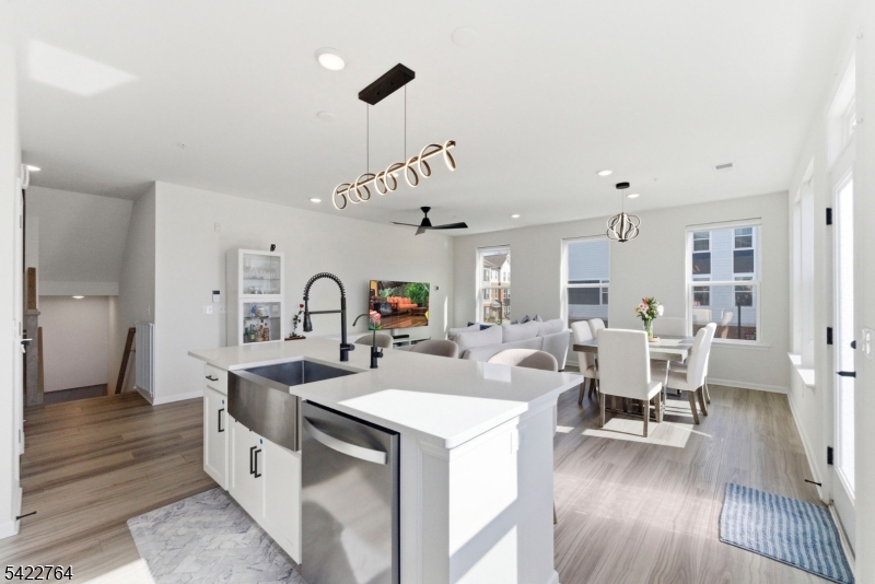 Townhomes at Vermella - Residential