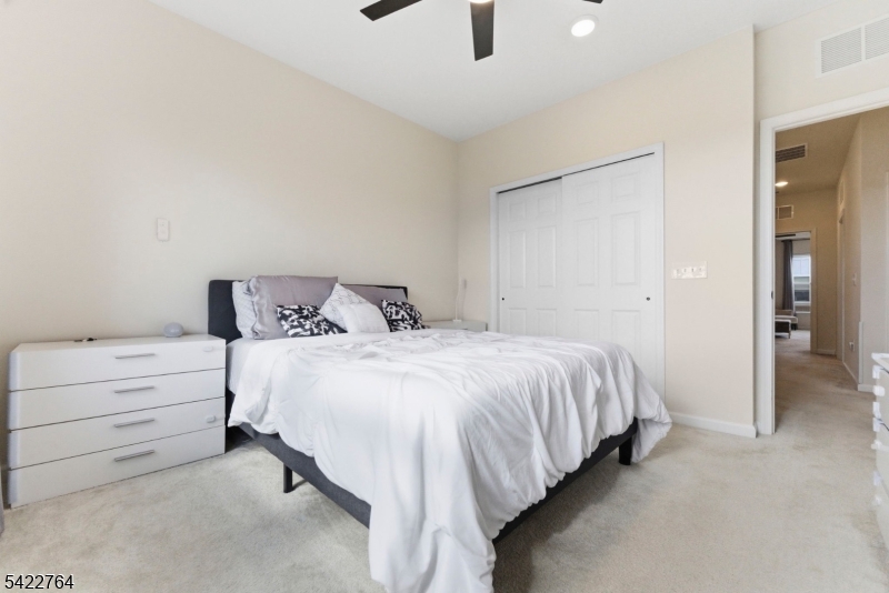 Townhomes at Vermella - Residential