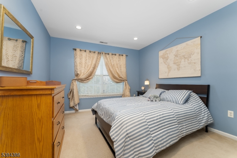 FAIRWAY GREENS - Residential