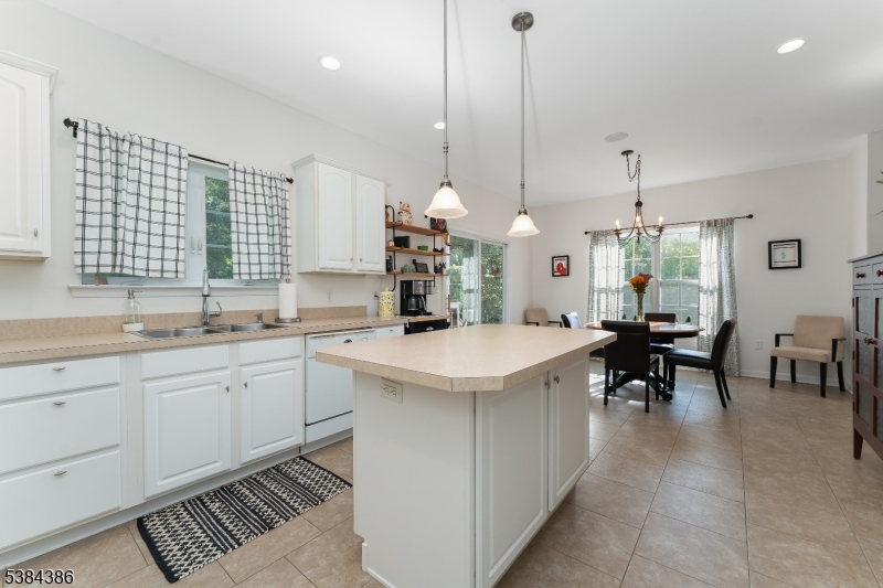 FAIRWAY GREENS - Residential