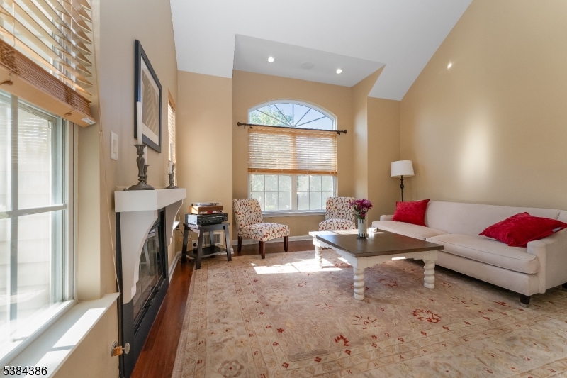 FAIRWAY GREENS - Residential