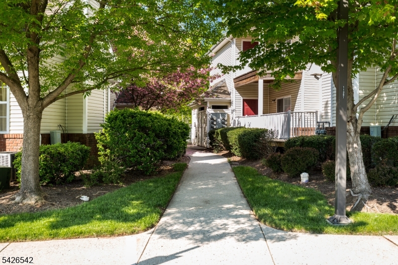 Birch Glen - Residential