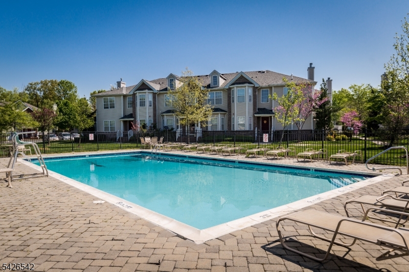 Birch Glen - Residential
