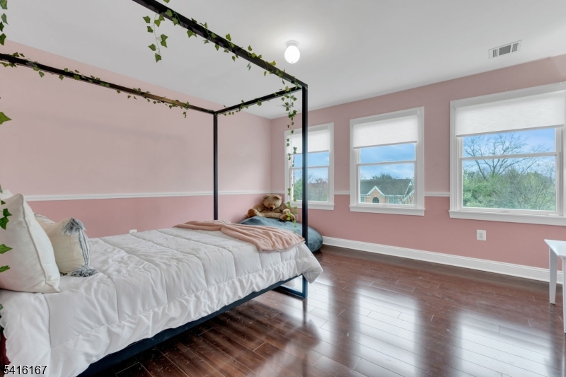 Pine Hills Estates - Residential