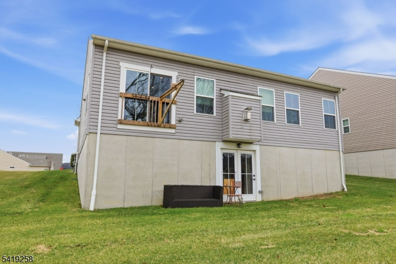 Mansfield Meadows - Residential