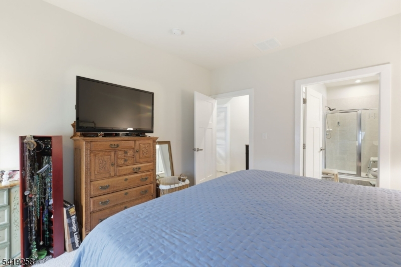 Mansfield Meadows - Residential