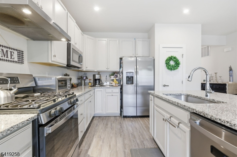 Mansfield Meadows - Residential